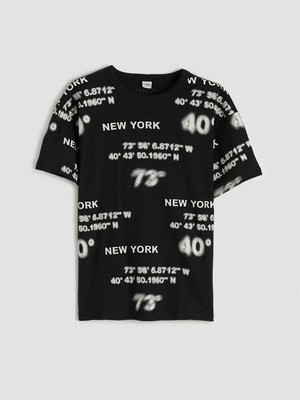 LC Waikiki Siyah Erkek Çocuk New York Baskılı Tişört  (S6)