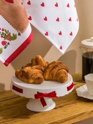 LC Waikiki Fiyonk Görünümlü Seramik Kek Standı 23 cm  (S6)