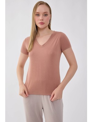 Vitrin V Yaka Salaş Tişört