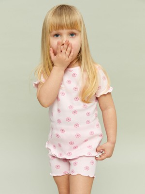 Lc Waikiki Yeni Sezon Bisiklet Yaka Kız Bebek Şortlu Pijama Takımı