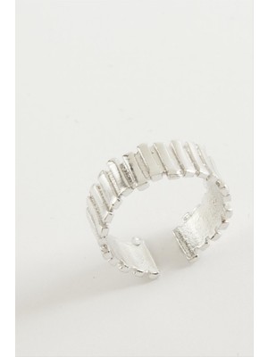 Zenvia Çizgili Metal Yüzük ZNVBJTR-23577