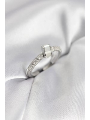 Flamex Zirkon Taşlı Sedefli Gümüş Renk Kadın Yüzük