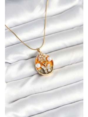 Zenvia 316L Çelik Zincir Kelebek Model Sanatsal Portre Kadın Kolye ZNV-EBJT4377