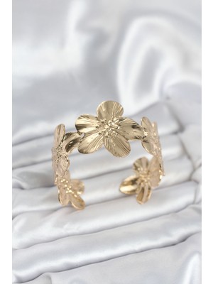 Zenvia Çiçek Model Pirinç Levha Kadın Bileklik ZNV-EBJT4377