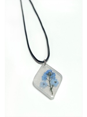 Zenvia Unutmabeni Çiçeği Baklava Dilimli Epoksi Kolye ZNVBJTR-23577