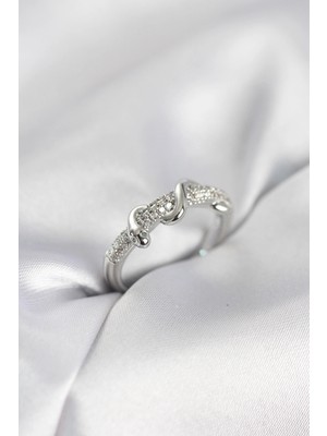 İsmiyle Al Gümüş Renk Zirkon Taşlı Sarmal Yılan Model Kadın Yüzük