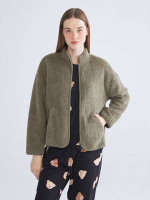 Lc Waikiki Yeni Sezon Dik Yaka Pelüş Kadın Pijama Üstü