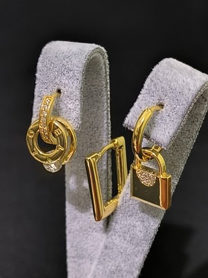 Vulwox 3'lü Metropol Kilit Geometrik Güç Küpe Seti