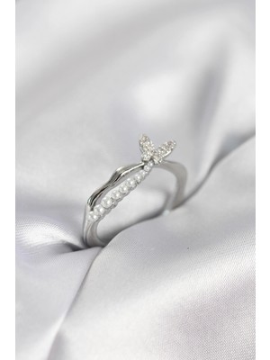 İsmiyle Al Gümüş Renk Kuyruklu Kelebek Model Incili Kadın Yüzük