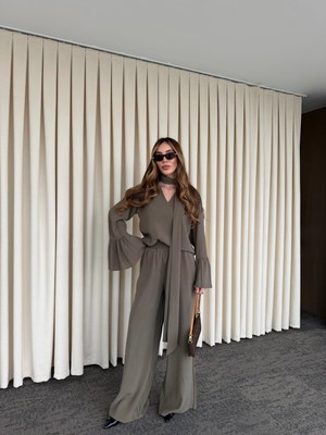 Laluvia Haki Kolları Volanlı Bluz Pantolon Takım - 0812