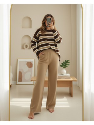 Modamorfo Yuvarlak Yaka Renkli Çizgili Salaş Triko Takım -Vizon