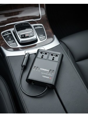 Astraltech Araçta 220V Kullanım Sağlayan USB Destekli Güç Invertörü