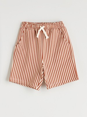 Lc Waikiki Yeni Sezon Beli Lastikli Çizgili Erkek Çocuk Şort