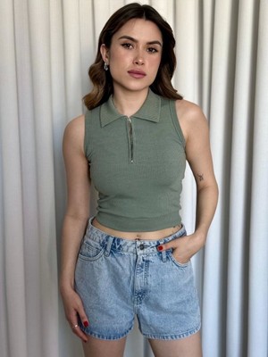 Kaia Life Kısa Fermuarlı Crop