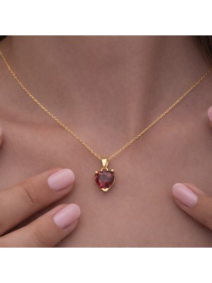 Şems Kamer 925 Ayar Gümüş Kırmızı Kalp Taşlı Kolye (Altın Renk)