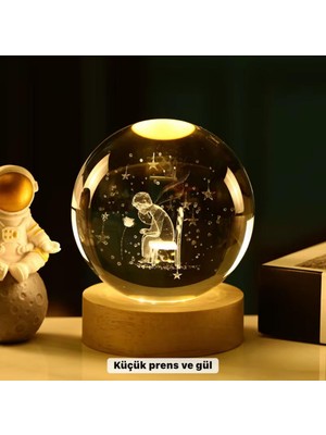 Tp Küçük Prens Temalı Büyük Boy Işıklı Cam Küre Ahşap Stand - Lisinya