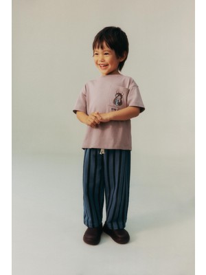 Magu Erkek Çocuk Pamuklu Ayıcık Cepli T-Shirt ve Çizgili Eşofman Takım