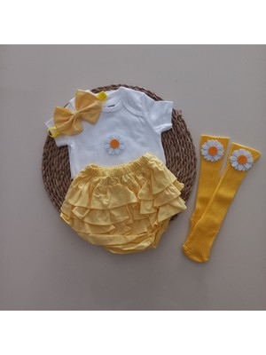 Balböceğikids Kız Bebek Sarı Çiçek Fırfır Şort Etek Bodyli Çorap Takımı