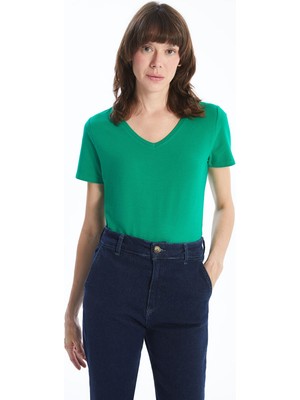 Lc Waikiki Yeni Sezon V Yaka Kadın Tişört