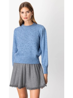 On Fashion Kadın Incili Baklava Desenli Mavi Kazak 63316