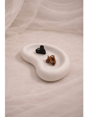 Atiye Studio El Yapımı Taş Takı Tabağı ve Sunum Tabağı – Modern Minimal Ev Dekoru Organik Form Dekoratif Tabak