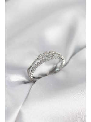 Nuvigo Gümüş Renk Minimal Yıldızlı Model Kadın Yüzük - TJ-BYK4116