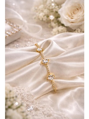 Altın Renk Zirkon Taşlı Kare Kesim Tenis Bileklik Kadın Şık Hediye Bileklik Özel Kutulu