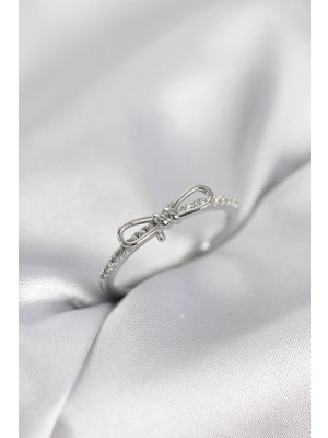 Erbilden Erb Fiyonk Model Zirkon Taşlı Gümüş Renk Kadın Yüzük