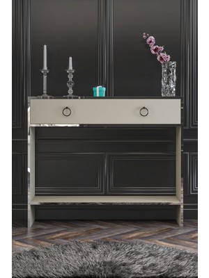 Normadia Şık Esmeralda Dresuar Kum Beji Gümüş, Modern ve Zarif Tasarım