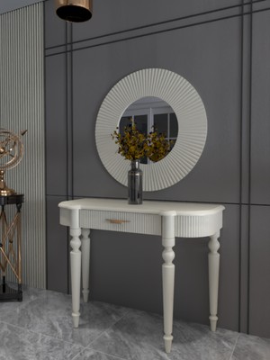 Normadia Şık ve Şık Tasarımlı Dresuar ve Aynalı Set, Evinizin Güzelliğine Güzellik Katıyor