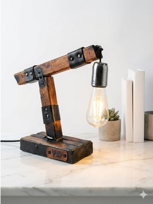 Yediotuz Digital Pazarlama Endüstriyel Masif Ahşap & Gerçek Deri Masa Lambası (Özel Tüp Rustik Ampul Dahil)