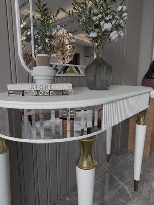 Normadia Şık ve Fonksiyonel Dresuar ve Ayna Seti, Modern Tasarım ile Evinize Zarafet Katın