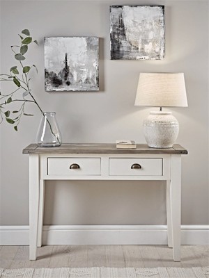 Normadia Şık ve Modern Country Tarzı Dresuar, Fonksiyonel Tasarım