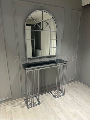 Normadia Şık ve Fonksiyonel Kafes Ayna ile Gümüş Metal Dresuar Seti