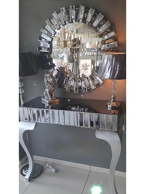 Normadia Şık Gümüş Ayak Füme Ayna ile 100X40 Dresuar Takımı ve Yuvarlak Dekoratif Ayna
