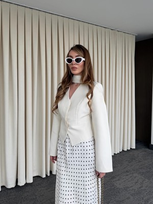 Laluvia Ekru Vatkalı Fularlı Ceket - 85175