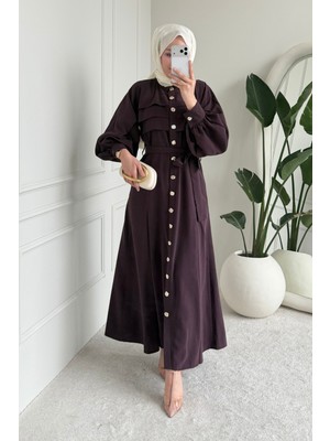 Tesettür Diyarı Liva Tansel Kumaş Önden Düğmeli Kuşaklı Tesettür Elbise- Mürdüm