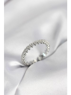 LTG Nova Gümüş Renk Sıralı Zirkon Taşlı Model Kadın Yüzük