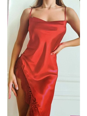 Bitangosu Kırmızı-Dantel Detaylı-Derin Yırtmaç-Saten Gecelik