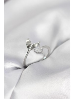 Hkursat Balık Kuyruğu Model Gümüş Renk Zirkon Taşlı Kadın Yüzük