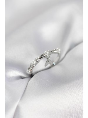 Hkursat Gümüş Renk Sallantılı Kemik Model Kadın Yüzük