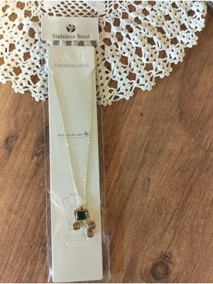  yeşil beyaz taşlı sarkıt gold renk kolye