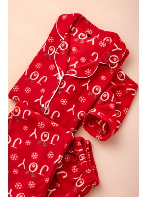 Morvarid Kışlık Yılbaşı Desenli Kadın Gömlek Polar Pijama Takımı- Geyikli Yılbaşı Pijaması- Büyük Beden Pijama