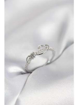 Hkursat Sarmal Kalp Model Zirkon Taşlı Gümüş Renk Kadın Yüzük