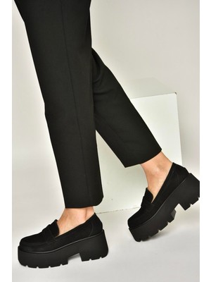 Fox Shoes Y272972502 Siyah Süet Kalın Tabanlı Günlük Kadın Ayakkabı