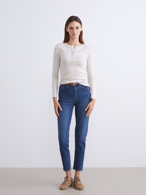 Lc Waikiki Yeni Sezon Beli Kemerli Mom Fit Kadın Jean Pantolon