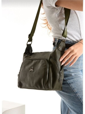 Kadın Mega Büyük Boy Çok Bölmeli Omuz Çantası ve Sırt Çantası