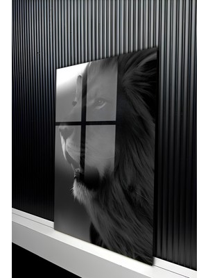 KutuTR Siyah Beyaz Profil Detaylı Görkemli Aslan Portresi Temperli Cam Tablo 50X70 cm 2d Uv Baskı - YCT218
