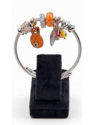 Pangu Turuncu Tavşan Figürlü Çok Renkli Taş Detaylı Gümüş Renk Çelik Charm Bileklik