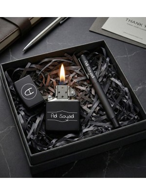 Kişiye Özel Isim Baskılı Benzinli Çakmak & Siyah Roller Kalem Hediye Seti